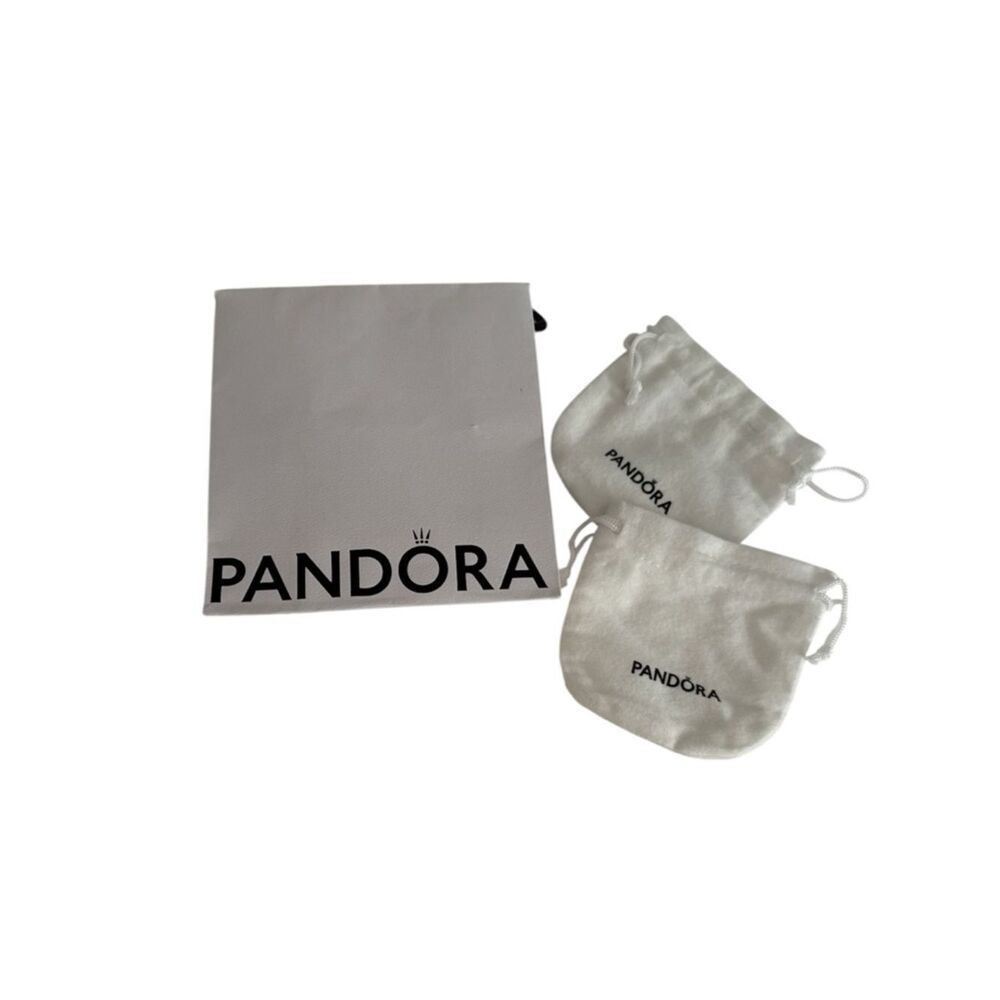 Pandora White Gift Bag with Two White Velvet Drawstring Pouches EUC